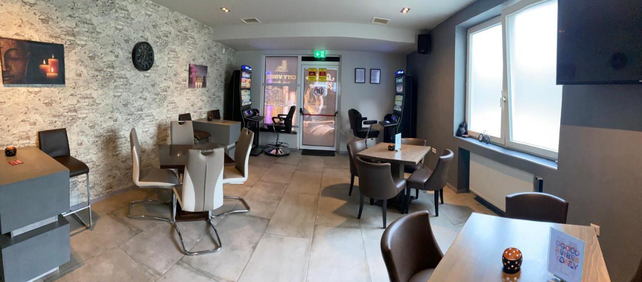 City Vibes Hotel Зинделфинген Екстериор снимка