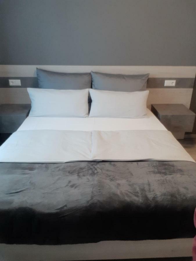 City Vibes Hotel Зинделфинген Екстериор снимка
